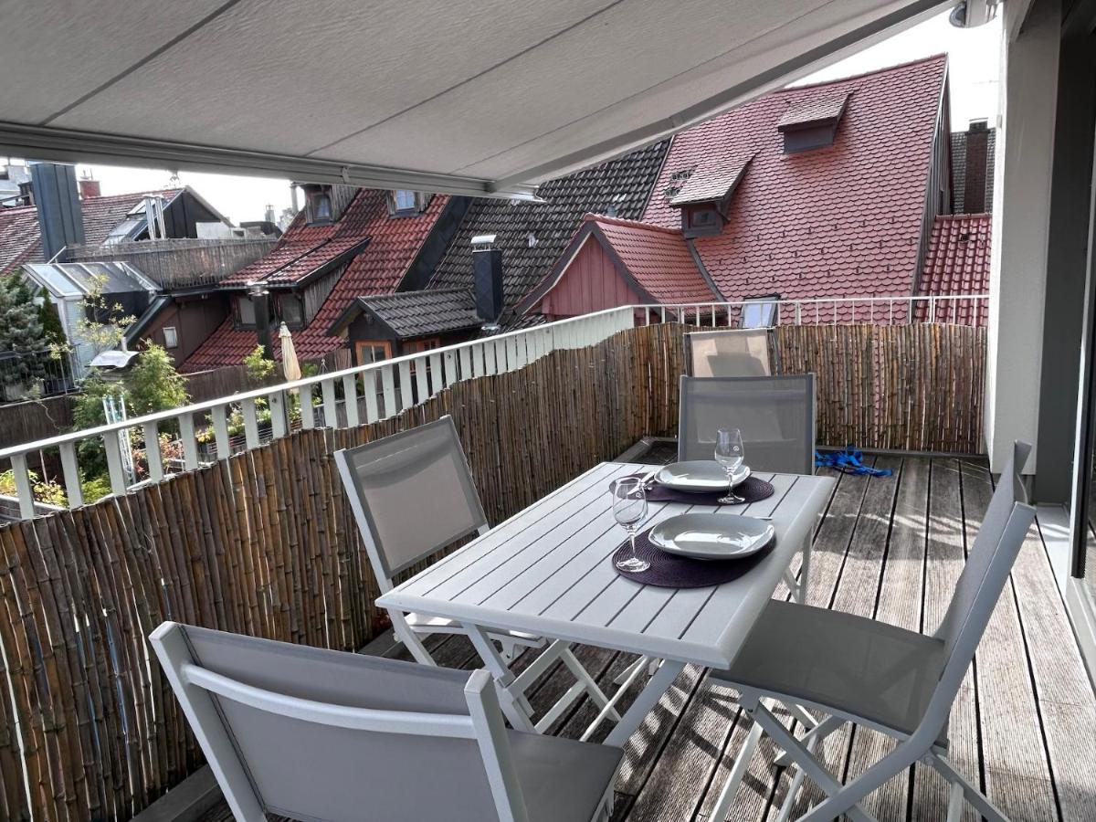 Ferienwohnung Fumi - Maisonette Im Sanierten Altbau Mit Grosser Dachterrasse Und Blick Ueber Die Insel Lindau  Exterior foto